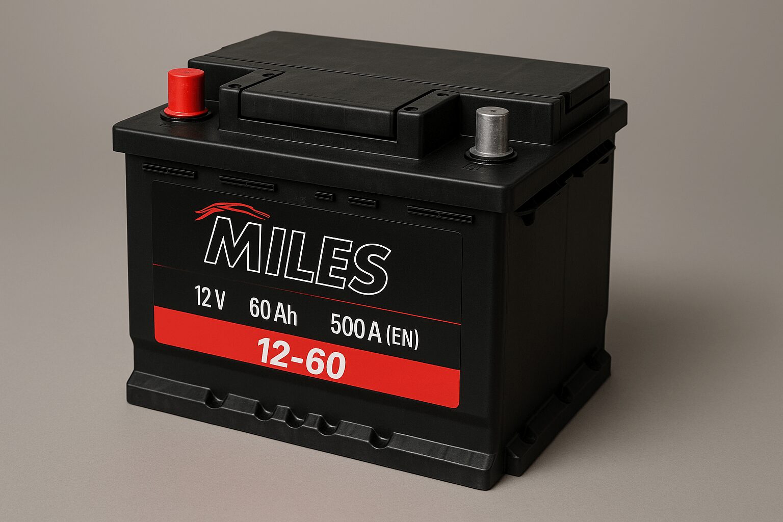 Автомобильный аккумулятор Miles 60 Ач обратная полярность L2